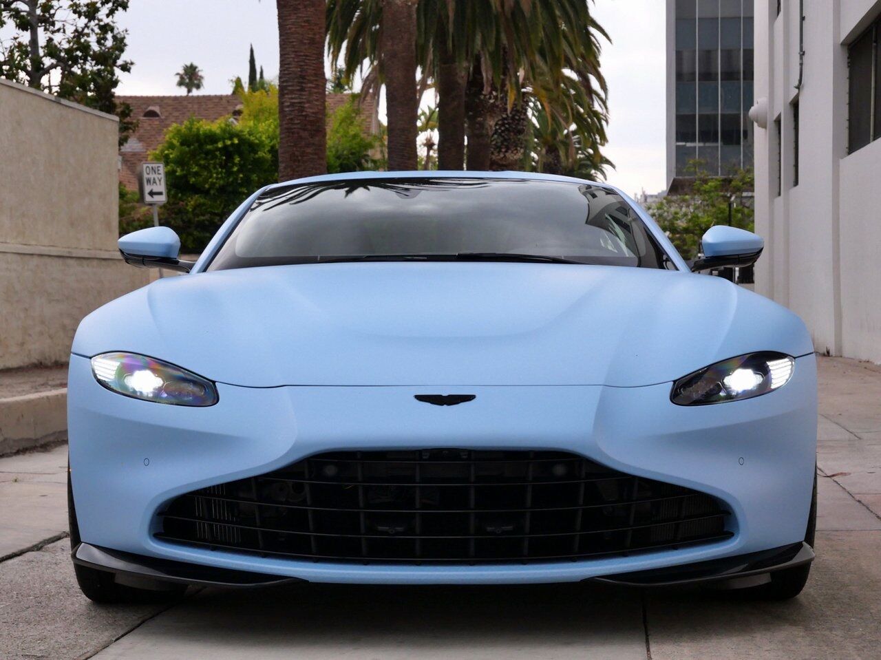 2022 Aston Martin Vantage Lawrence KS