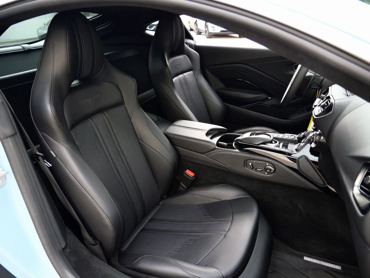 2022 Aston Martin Vantage Lawrence KS