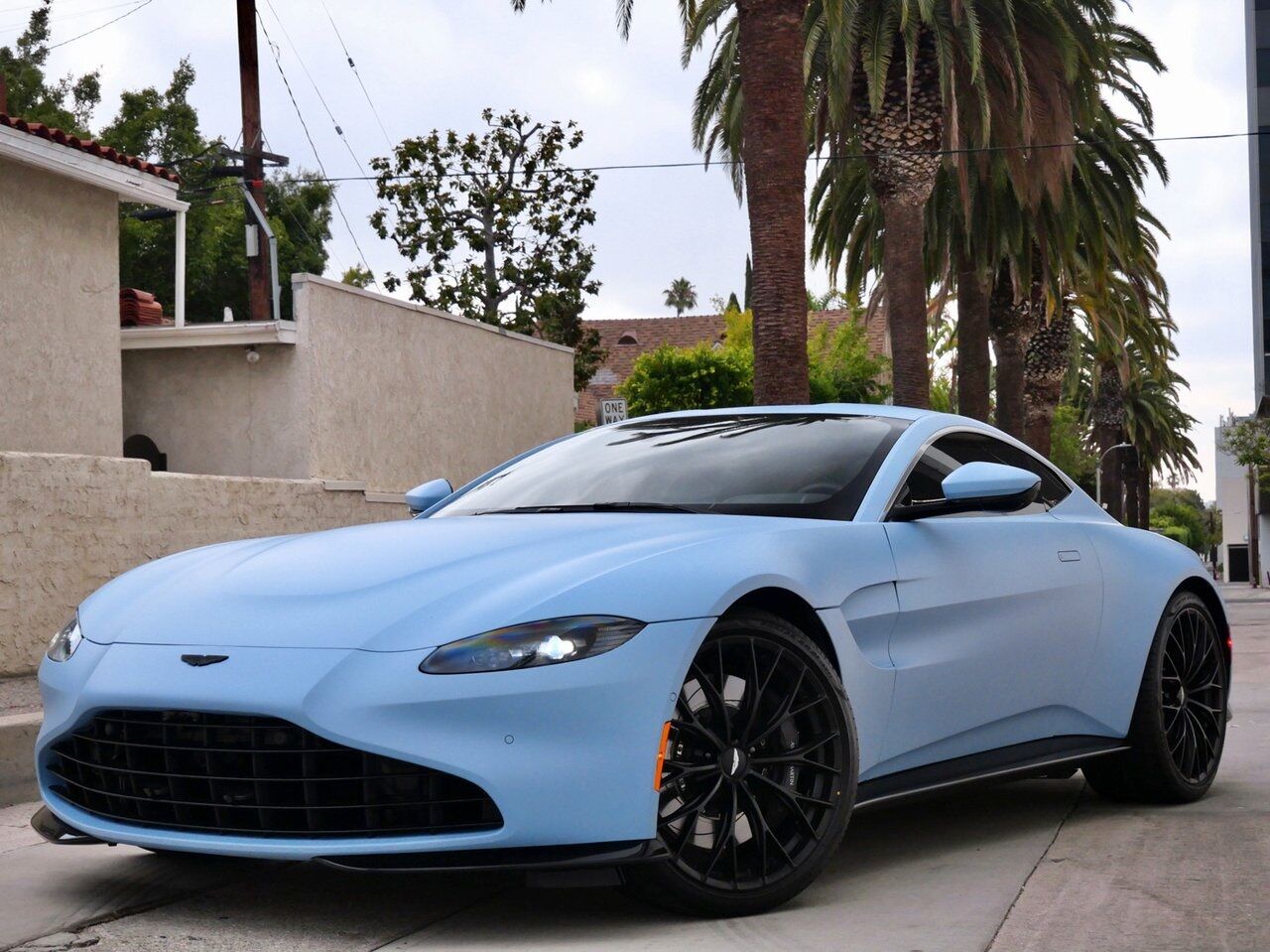 2022 Aston Martin Vantage Lawrence KS