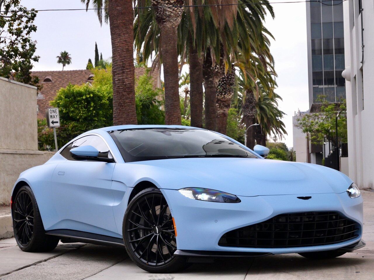 2022 Aston Martin Vantage Lawrence KS