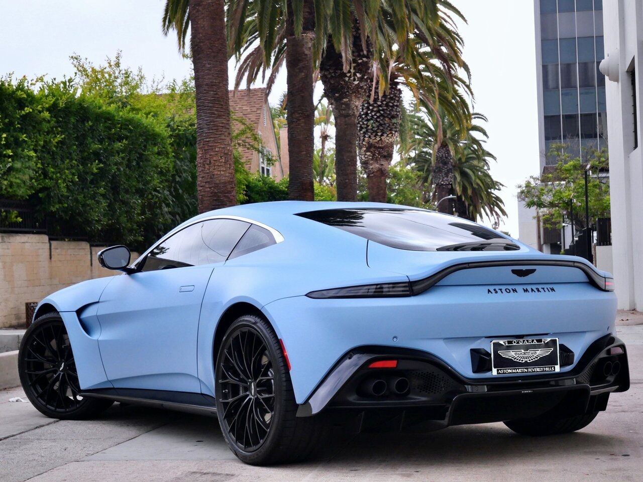 2022 Aston Martin Vantage Lawrence KS