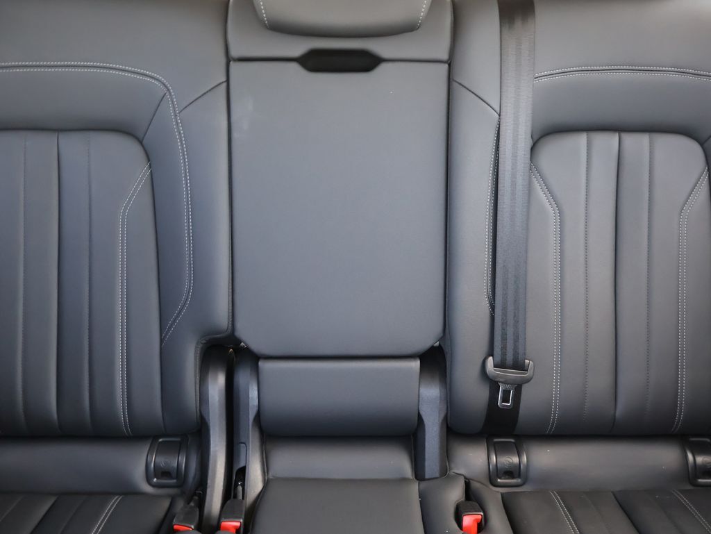 2022 Audi Q5 45 S line Premium