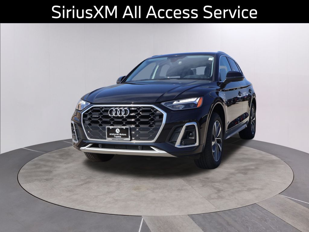 2022 Audi Q5 45 S line Premium