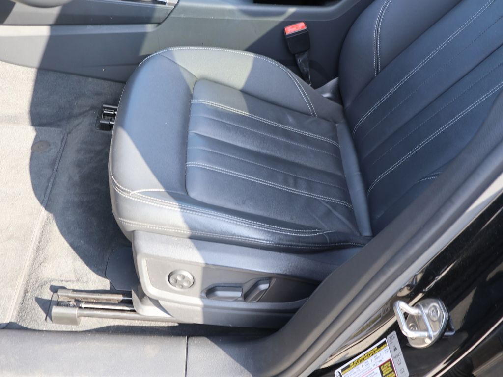 2022 Audi Q5 45 S line Premium