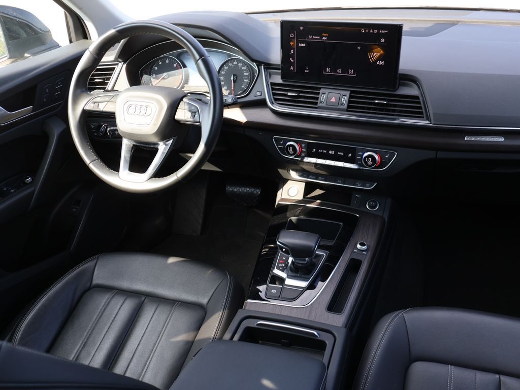 2022 Audi Q5 45 S line Premium