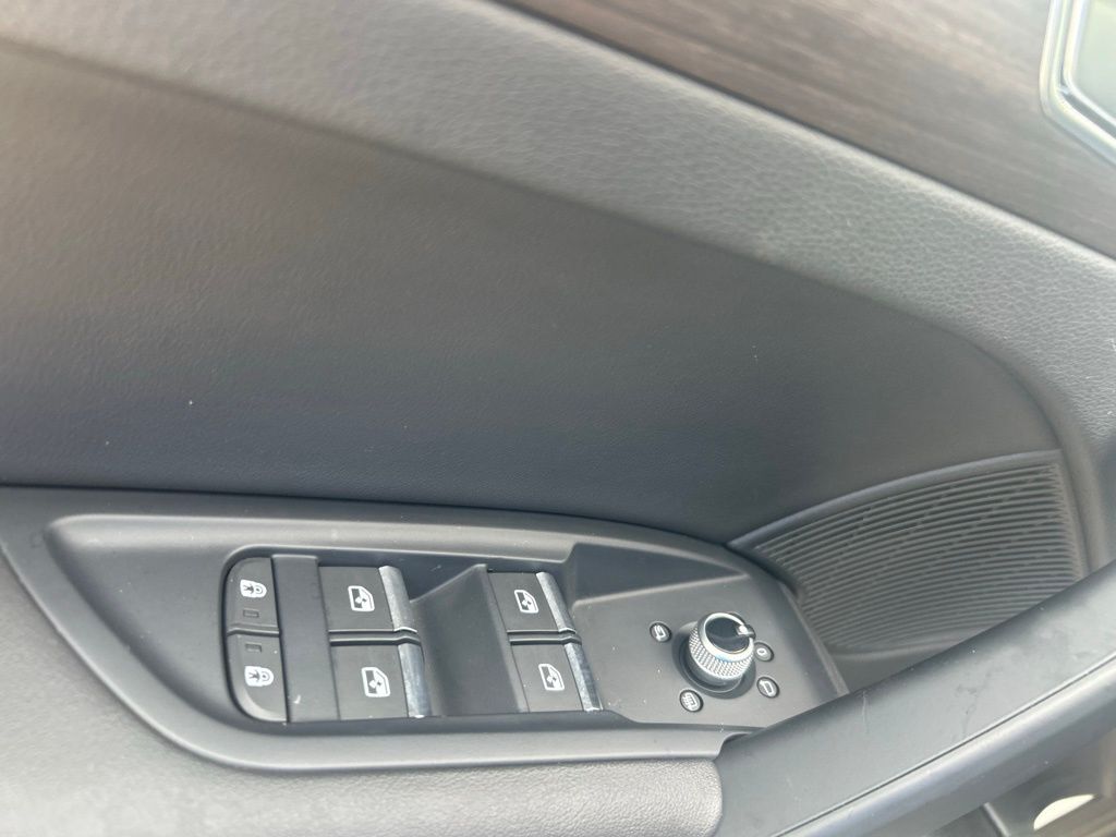 2022 Audi Q5 45 S line Premium Tampa FL