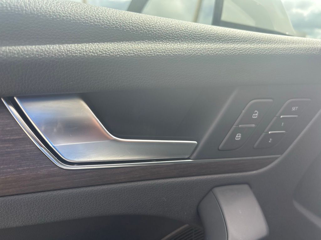 2022 Audi Q5 45 S line Premium Tampa FL