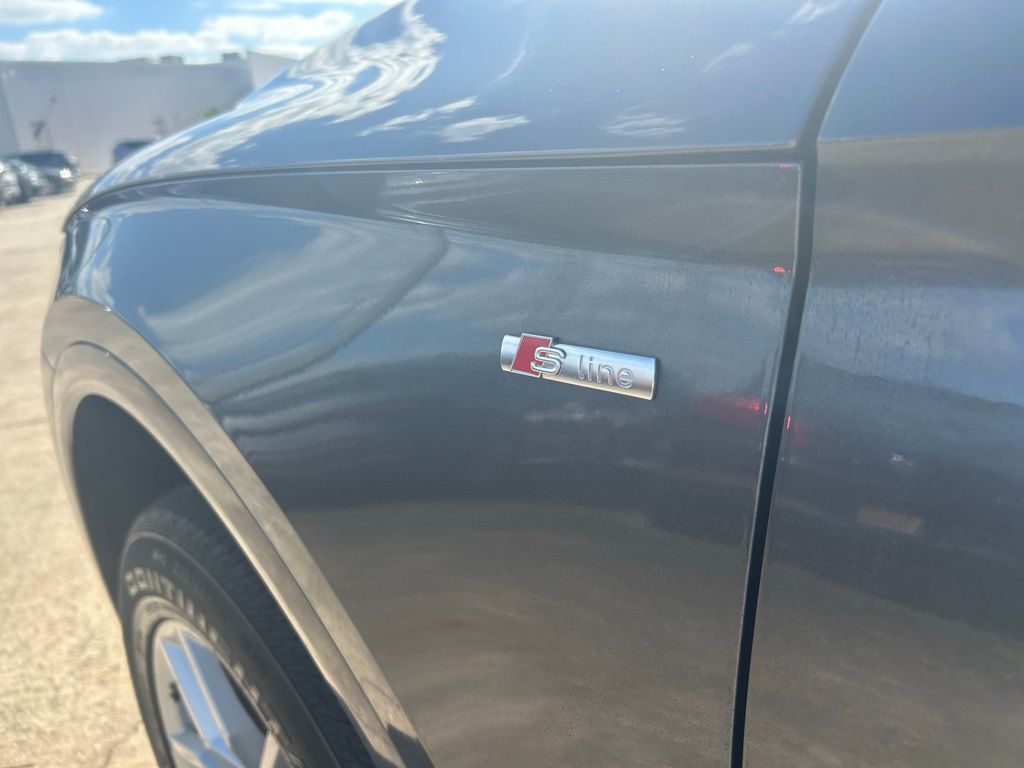 2022 Audi Q5 45 S line Premium Tampa FL
