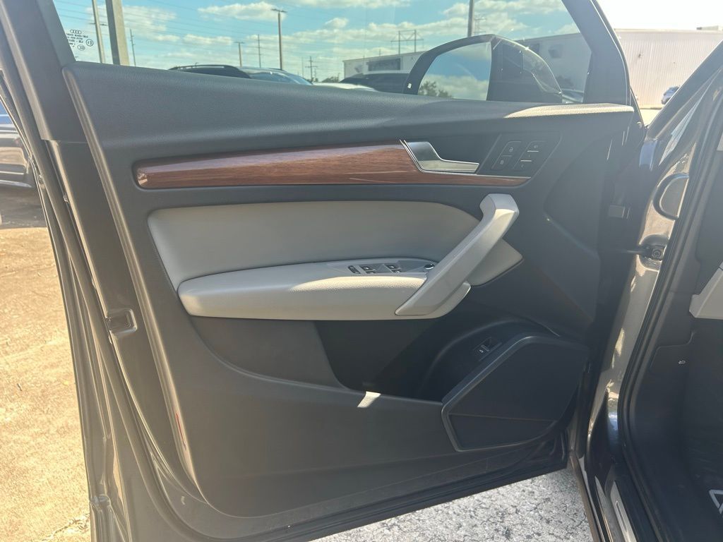 2022 Audi Q5 45 S line Premium Tampa FL