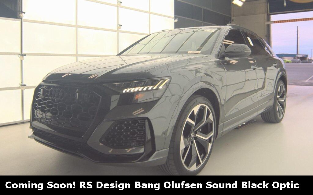 2022 Audi RS Q8 Base's photo