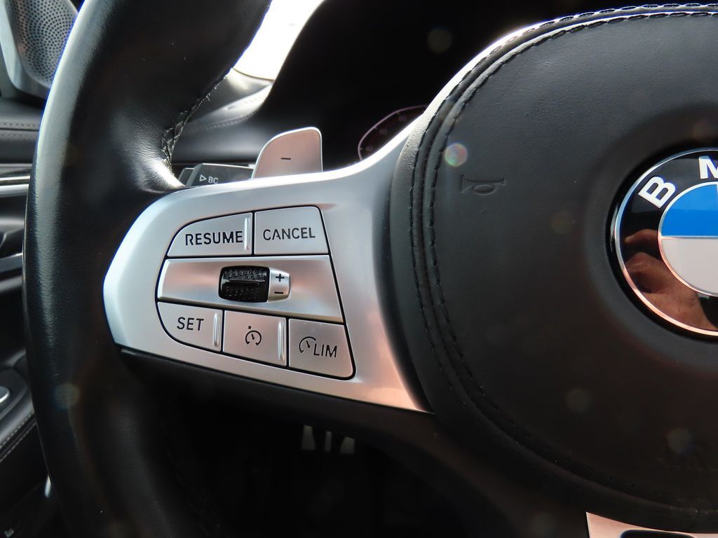 2022 BMW 7 Series 750i xDrive