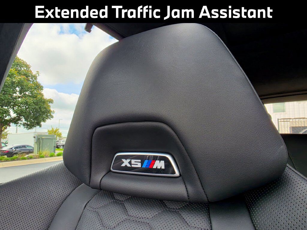 2022 BMW X5 M Base