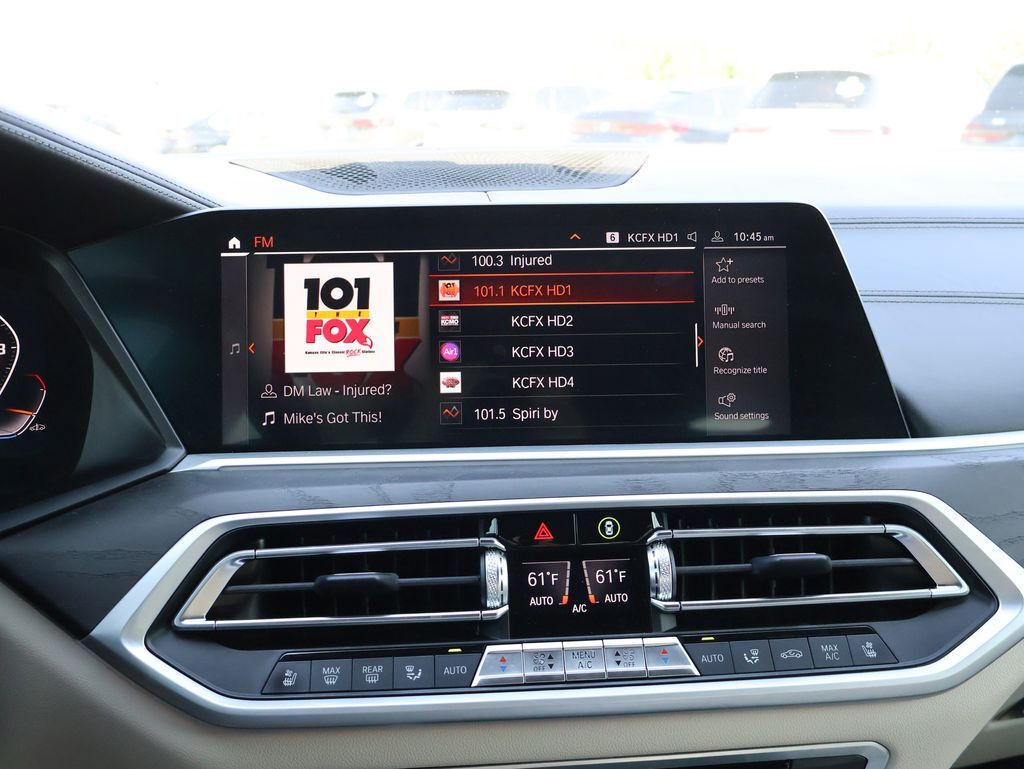 2022 BMW X7 M50i