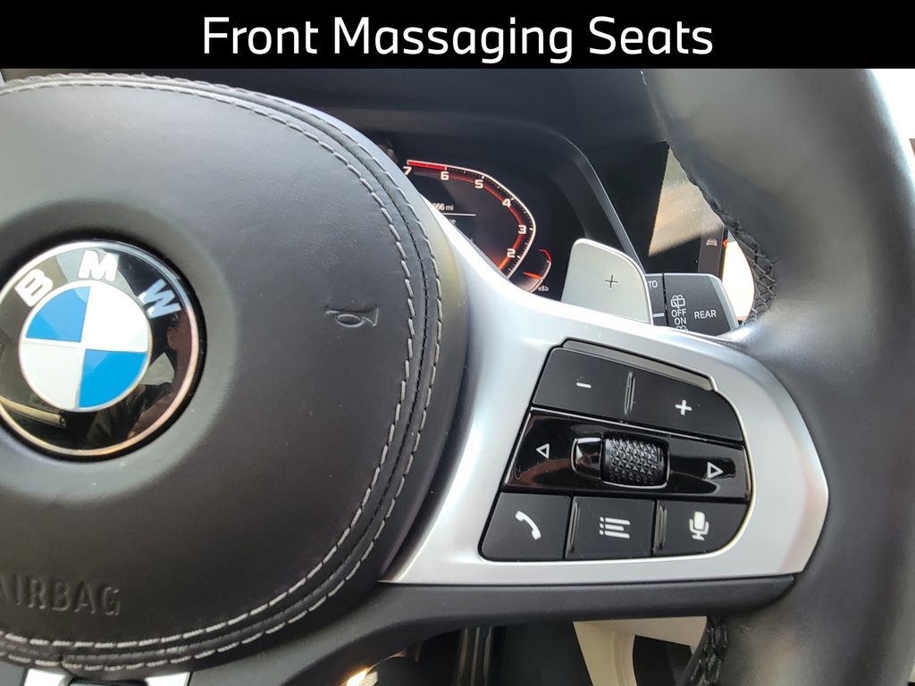 2022 BMW X7 M50i
