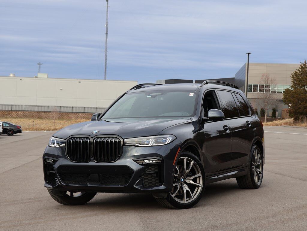 2022 BMW X7