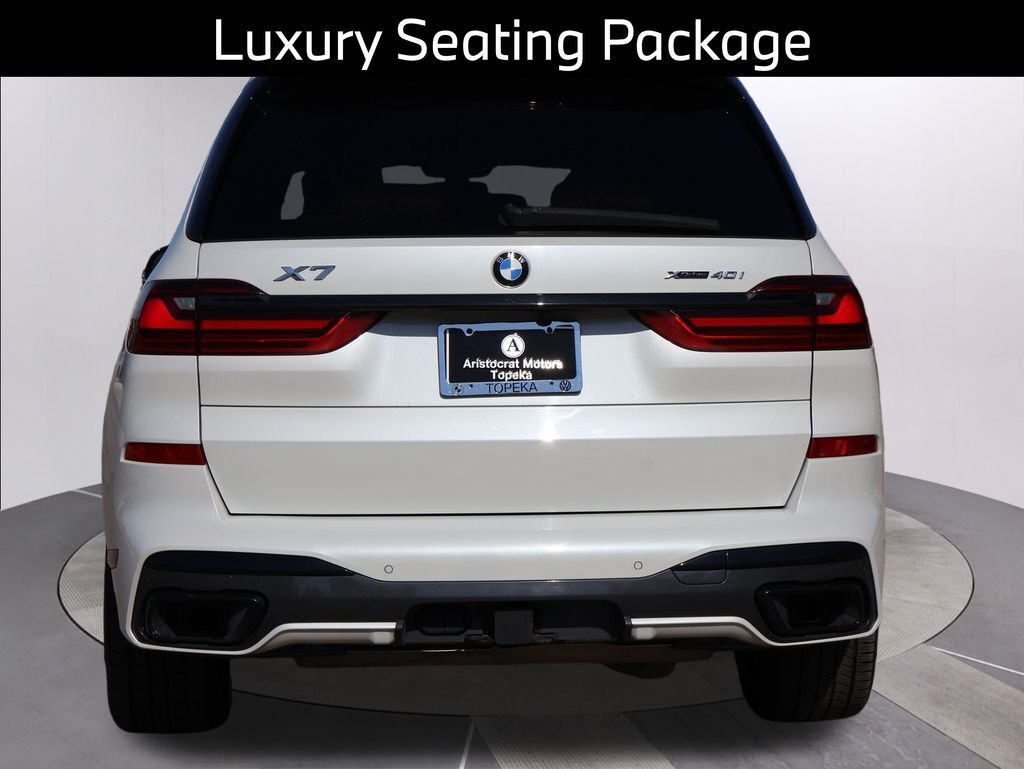 2022 BMW X7 xDrive40i
