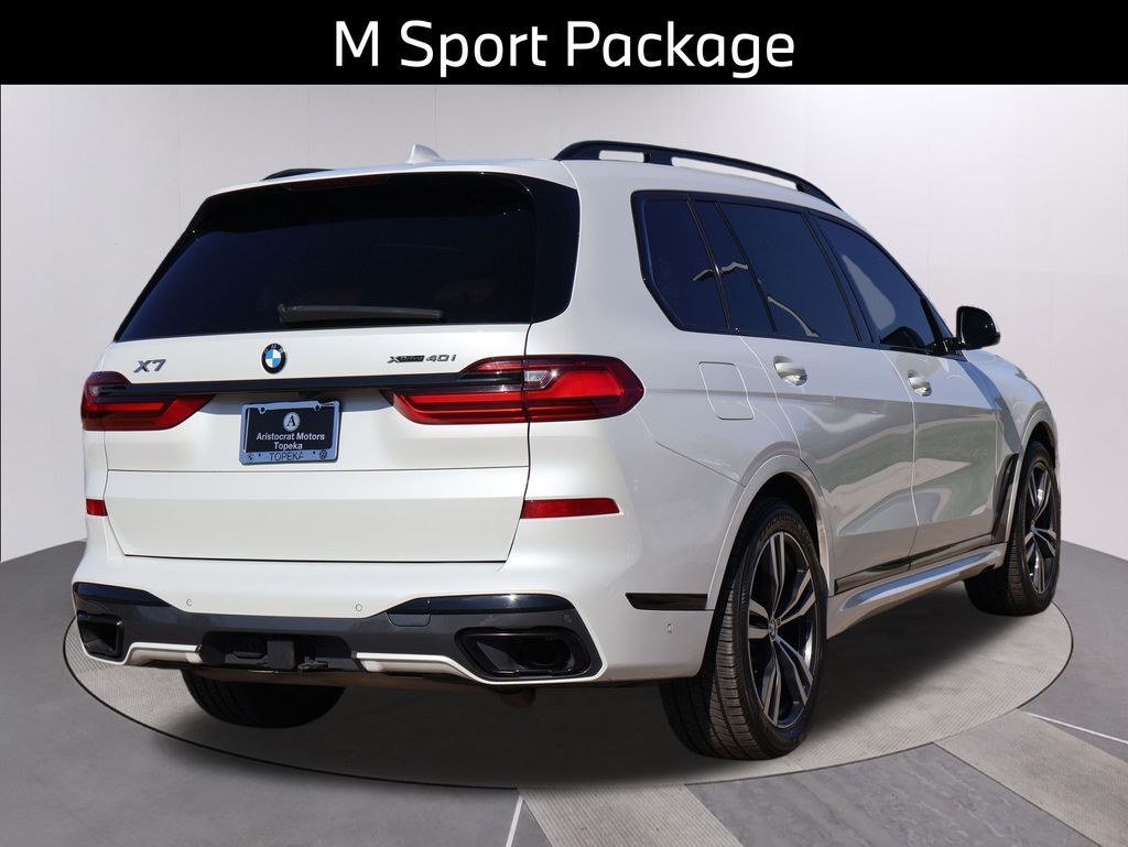 2022 BMW X7 xDrive40i