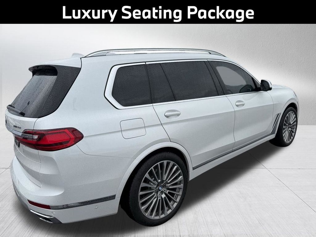 2022 BMW X7 xDrive40i
