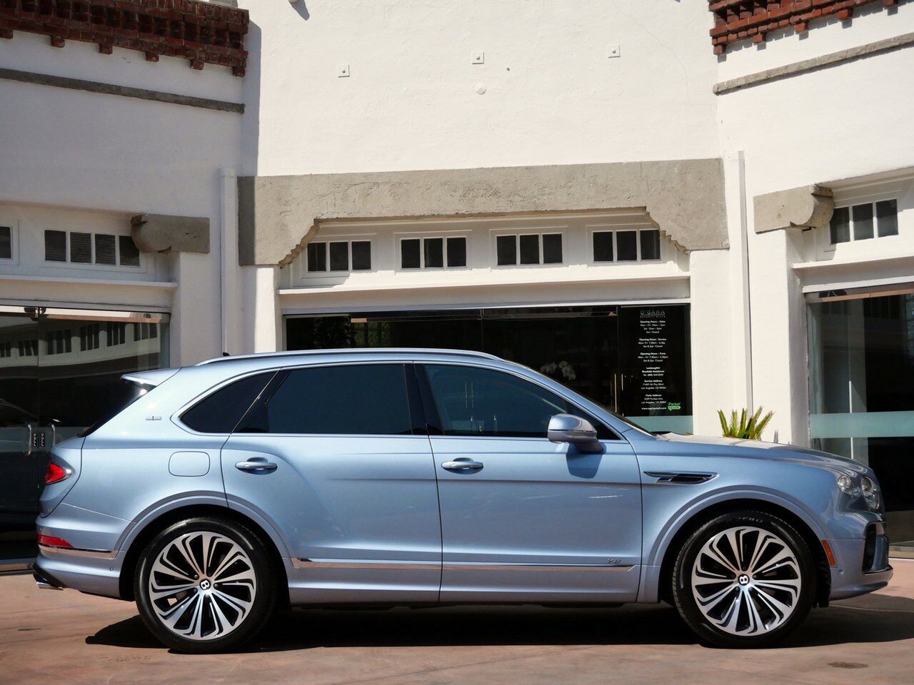 2022 Bentley Bentayga V8 V8 Lawrence KS