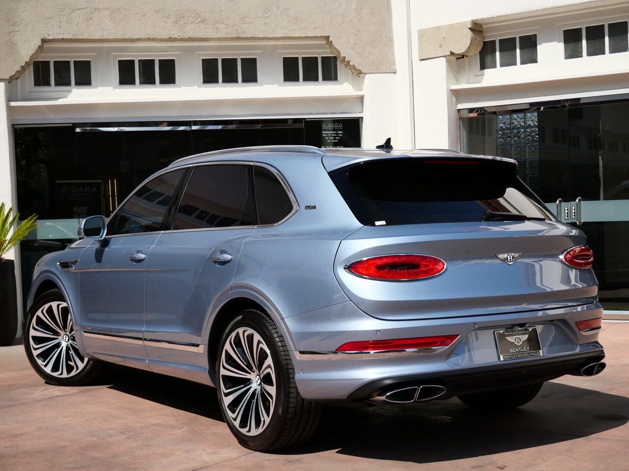 2022 Bentley Bentayga V8 V8 Lawrence KS