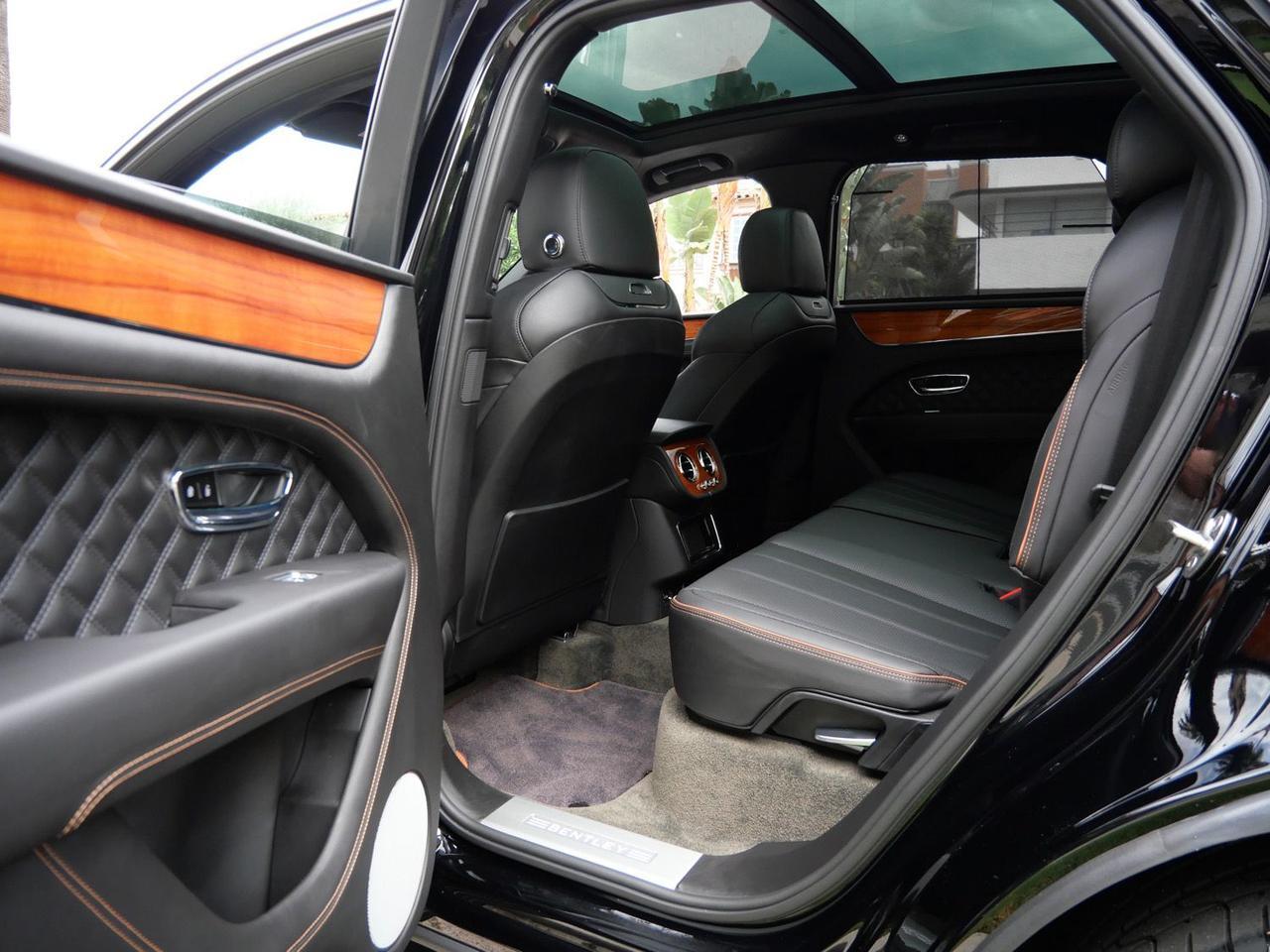 2022 Bentley Bentayga V8 V8 Lawrence KS