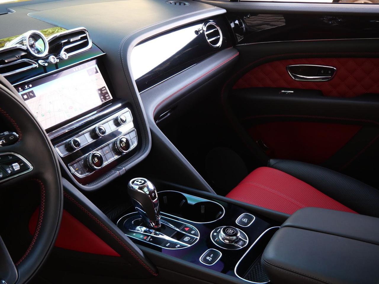 2022 Bentley Bentayga V8 V8 Lawrence KS