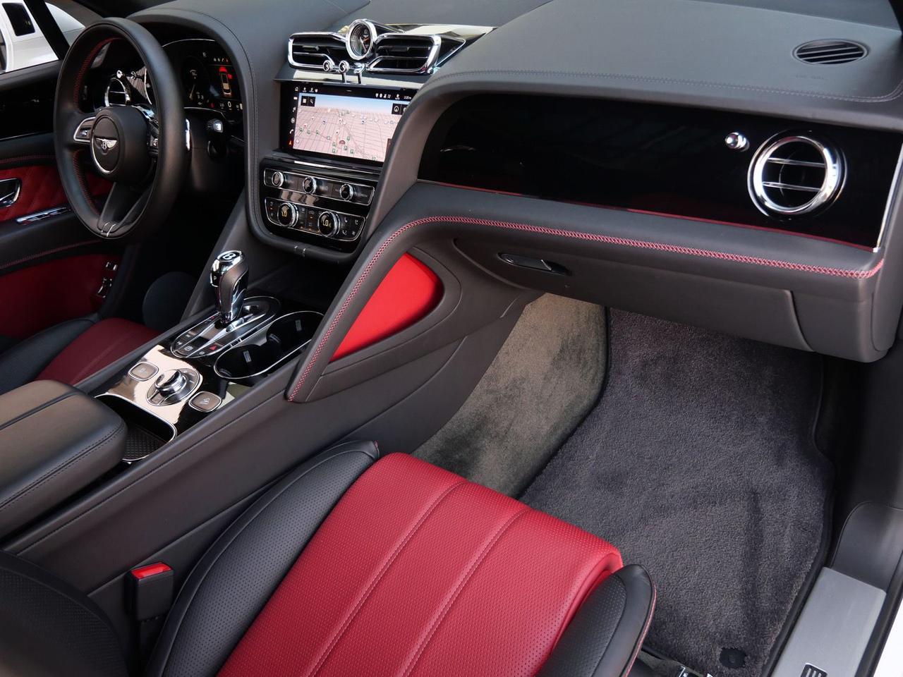 2022 Bentley Bentayga V8 V8