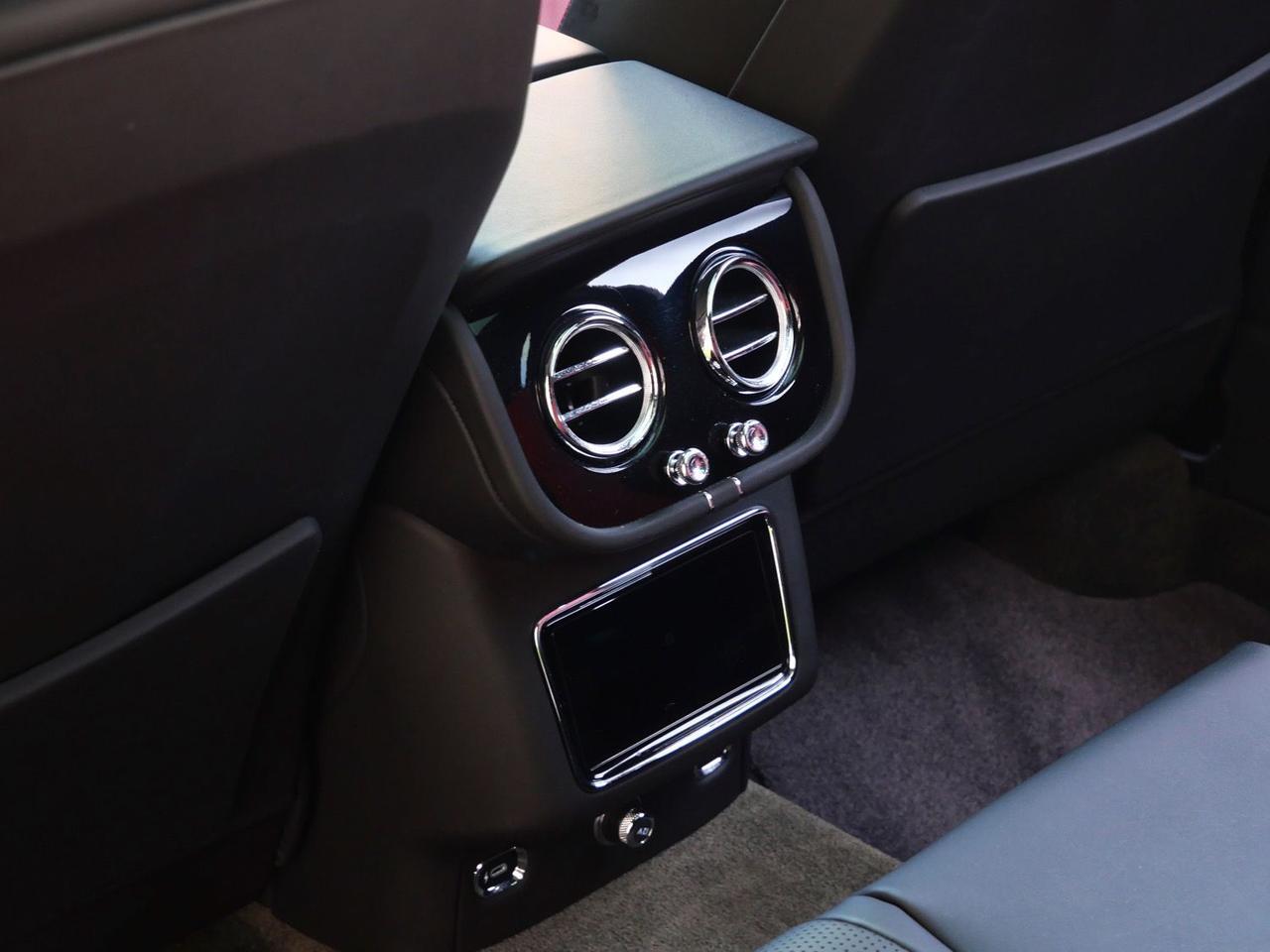 2022 Bentley Bentayga V8 V8 Lawrence KS