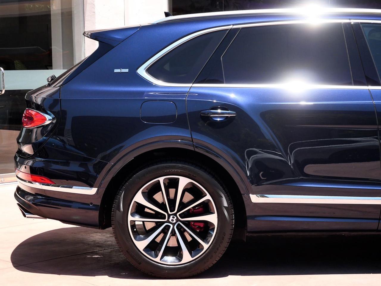 2022 Bentley Bentayga V8 V8 Lawrence KS