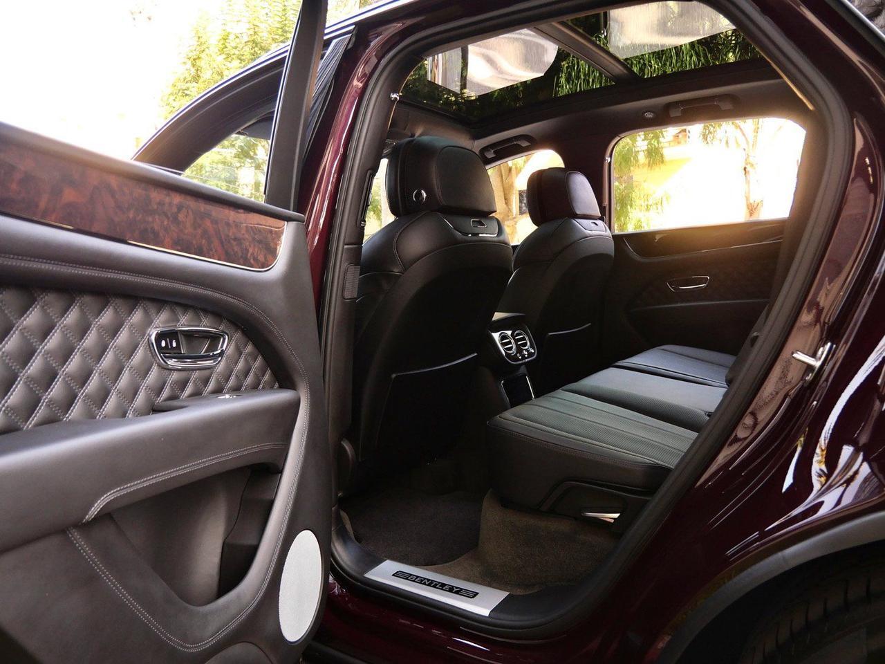 2022 Bentley Bentayga V8 V8 Lawrence KS