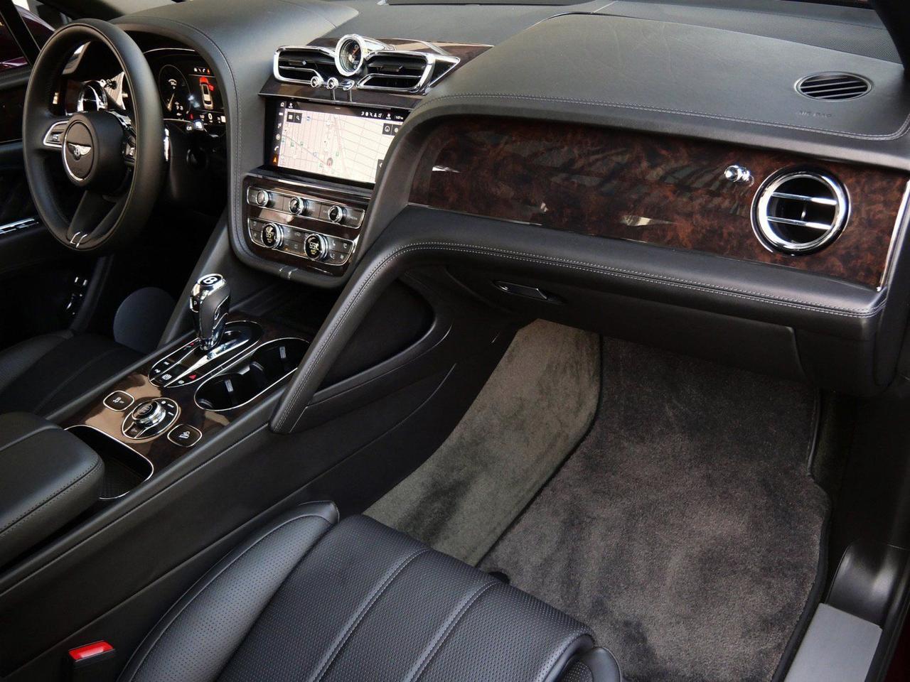 2022 Bentley Bentayga V8 V8 Lawrence KS