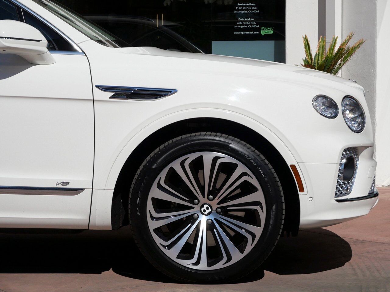 2022 Bentley Bentayga V8 V8 Lawrence KS