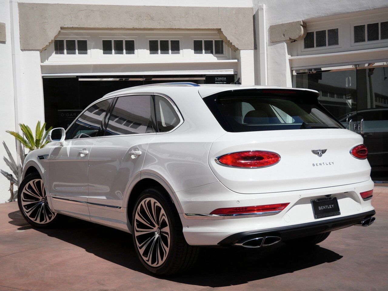 2022 Bentley Bentayga V8 V8 Lawrence KS
