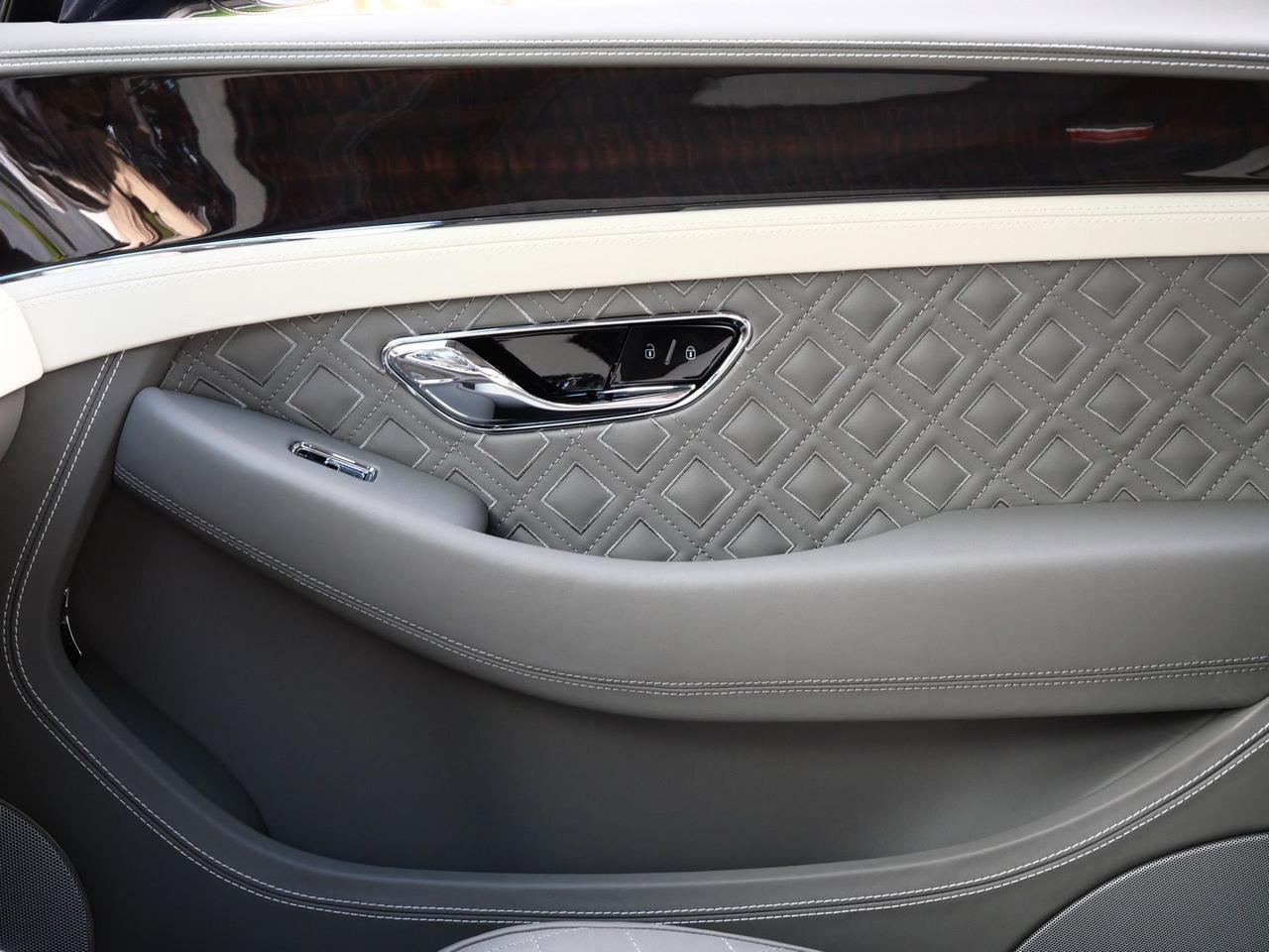 2022 Bentley Continental GT V8 V8 Lawrence KS