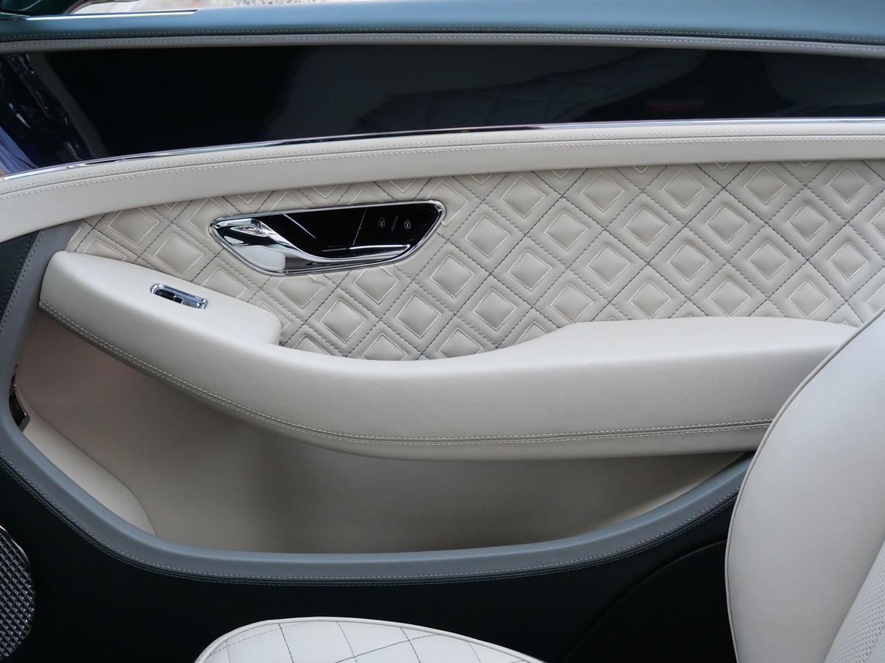 2022 Bentley Continental GT V8 V8 Lawrence KS