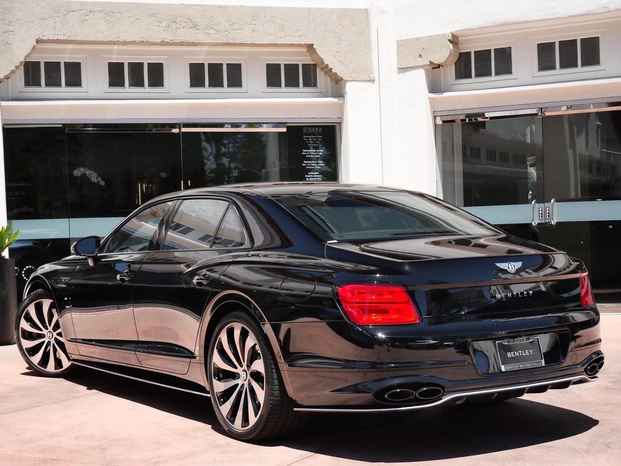 2022 Bentley Flying Spur Hybrid