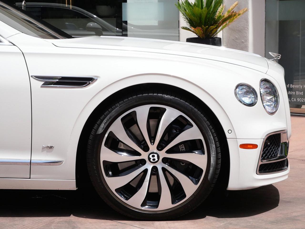 2022 Bentley Flying Spur V8 V8 Lawrence KS