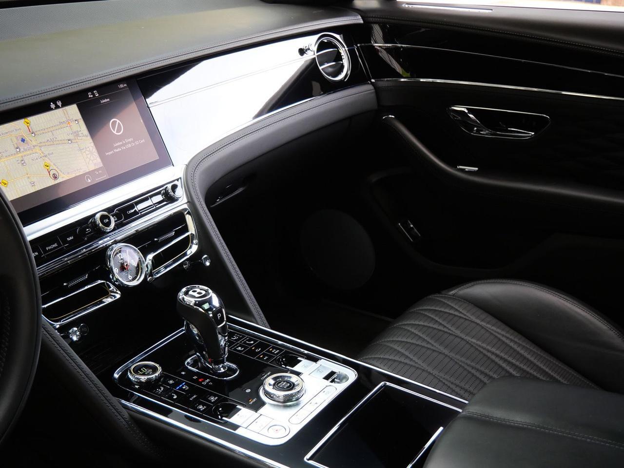 2022 Bentley Flying Spur V8 V8 Lawrence KS