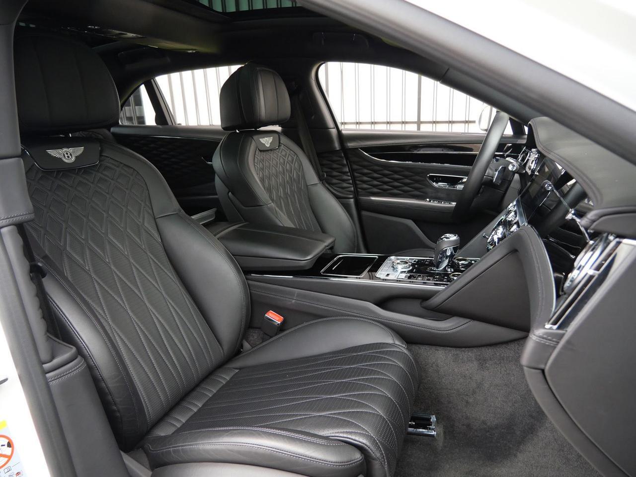 2022 Bentley Flying Spur V8 V8 Lawrence KS