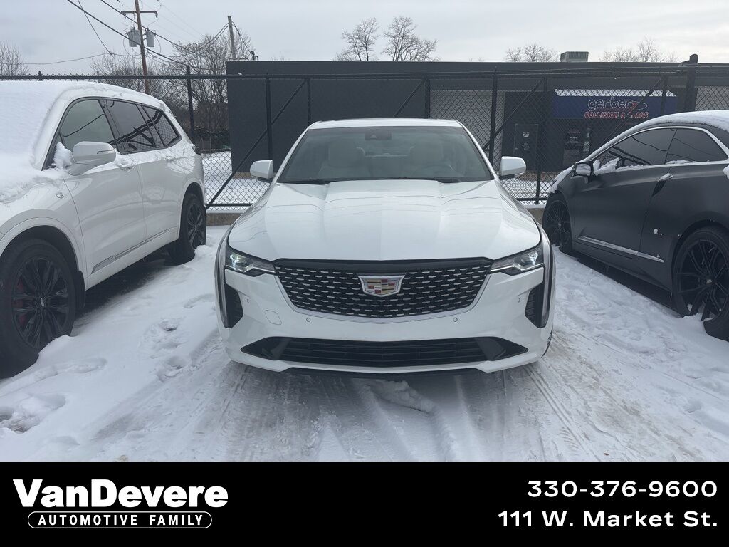 2022 Cadillac CT4 Premium Luxury's photo