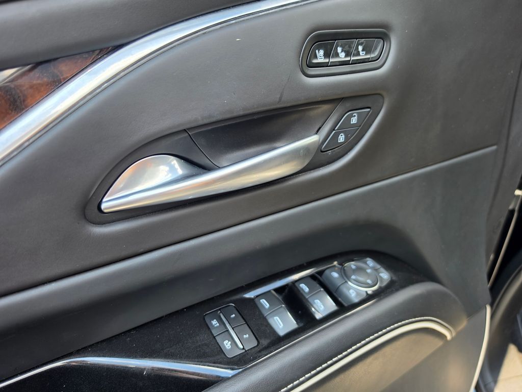 2022 Cadillac Escalade Sport Platinum