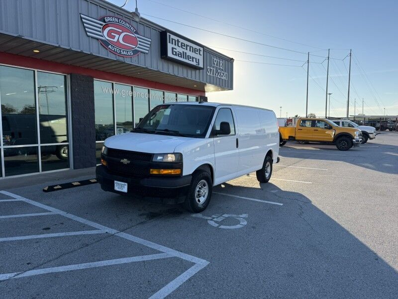 2022 Chevrolet Express 2500 Cargo Van Collinsville OK 2022 Chevrolet Express 2500 Cargo Van Collinsville OK