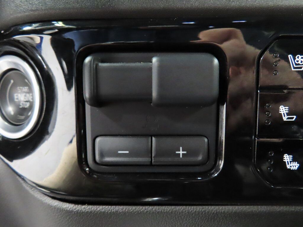 2022 Chevrolet Silverado 1500 4x4 Crew Cab LTZ Fond du Lac WI 2022 Chevrolet Silverado 1500 4x4 Crew Cab LTZ Fond du Lac WI