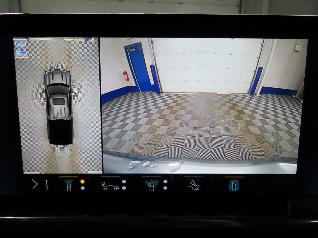 2022 Chevrolet Silverado 1500 4x4 Crew Cab LTZ Fond du Lac WI 2022 Chevrolet Silverado 1500 4x4 Crew Cab LTZ Fond du Lac WI