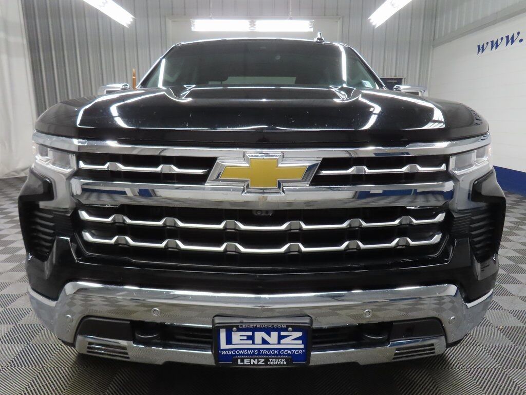 2022 Chevrolet Silverado 1500 4x4 Crew Cab LTZ Fond du Lac WI 2022 Chevrolet Silverado 1500 4x4 Crew Cab LTZ Fond du Lac WI