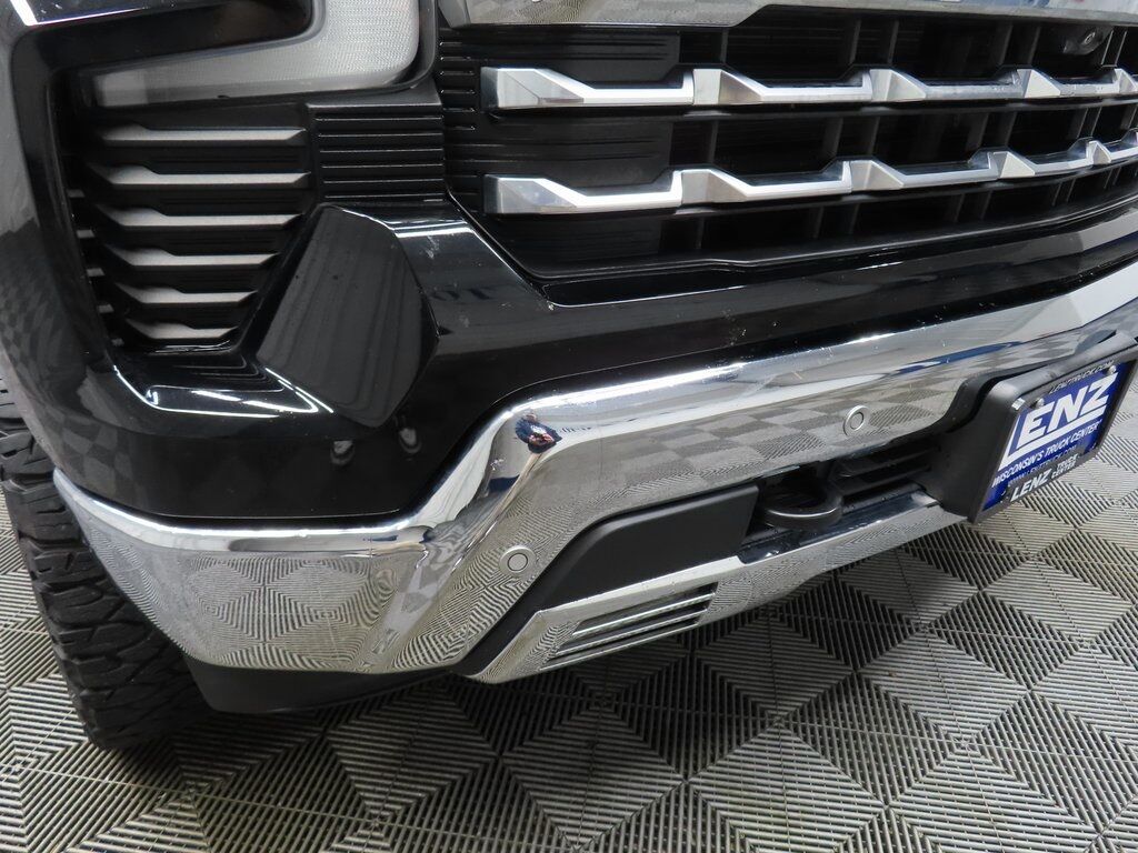 2022 Chevrolet Silverado 1500 4x4 Crew Cab LTZ Fond du Lac WI 2022 Chevrolet Silverado 1500 4x4 Crew Cab LTZ Fond du Lac WI