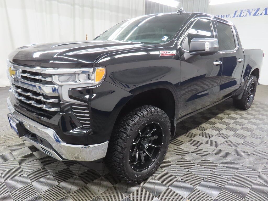 2022 Chevrolet Silverado 1500 4x4 Crew Cab LTZ Fond du Lac WI 2022 Chevrolet Silverado 1500 4x4 Crew Cab LTZ Fond du Lac WI
