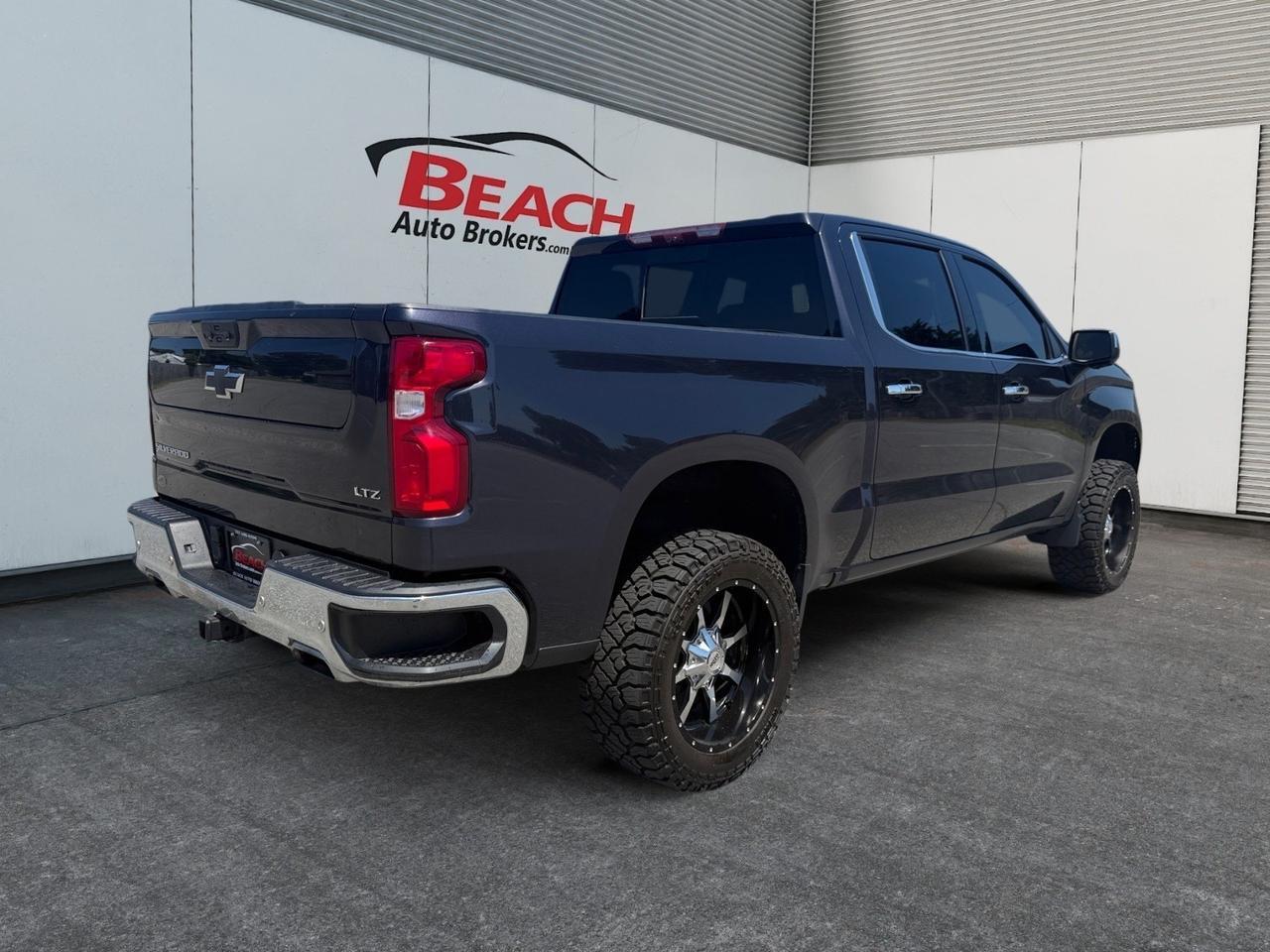 2022 Chevrolet Silverado 1500 LTZ, HEATED FRONT/REAR SEATS, APPLE CARPLAY/ANDROID AUTO, UNIVERSAL GARAGE DOOR OPENER, REMOTE START, WIFI, BACKUP CAMERA, POWER SLIDING REAR WINDOW, TOW HOOKS, BED LINER, REAR BUMPER STEP, ONLY 1 OWNER! Norfolk VA 2022 Chevrolet Silverado 1500 LTZ, HEATED FRONT/REAR SEATS, APPLE CARPLAY/ANDROID AUTO, UNIVERSAL GARAGE DOOR OPENER, REMOTE START, WIFI, BACKUP CAMERA, POWER SLIDING REAR WINDOW, TOW HOOKS, BED LINER, REAR BUMPER STEP, ONLY 1 OWNER! Norfolk VA