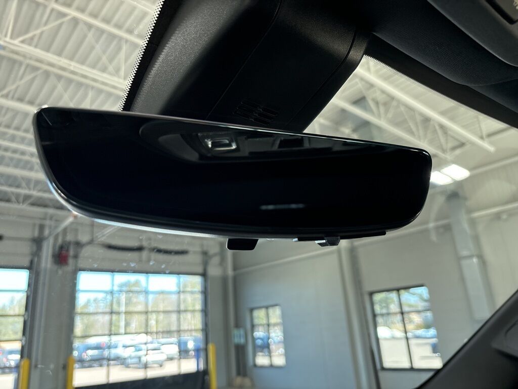 2022 Chevrolet Silverado 3500HD 4x4 Crew Cab High Country SRW Fond du Lac WI 2022 Chevrolet Silverado 3500HD 4x4 Crew Cab High Country SRW Fond du Lac WI