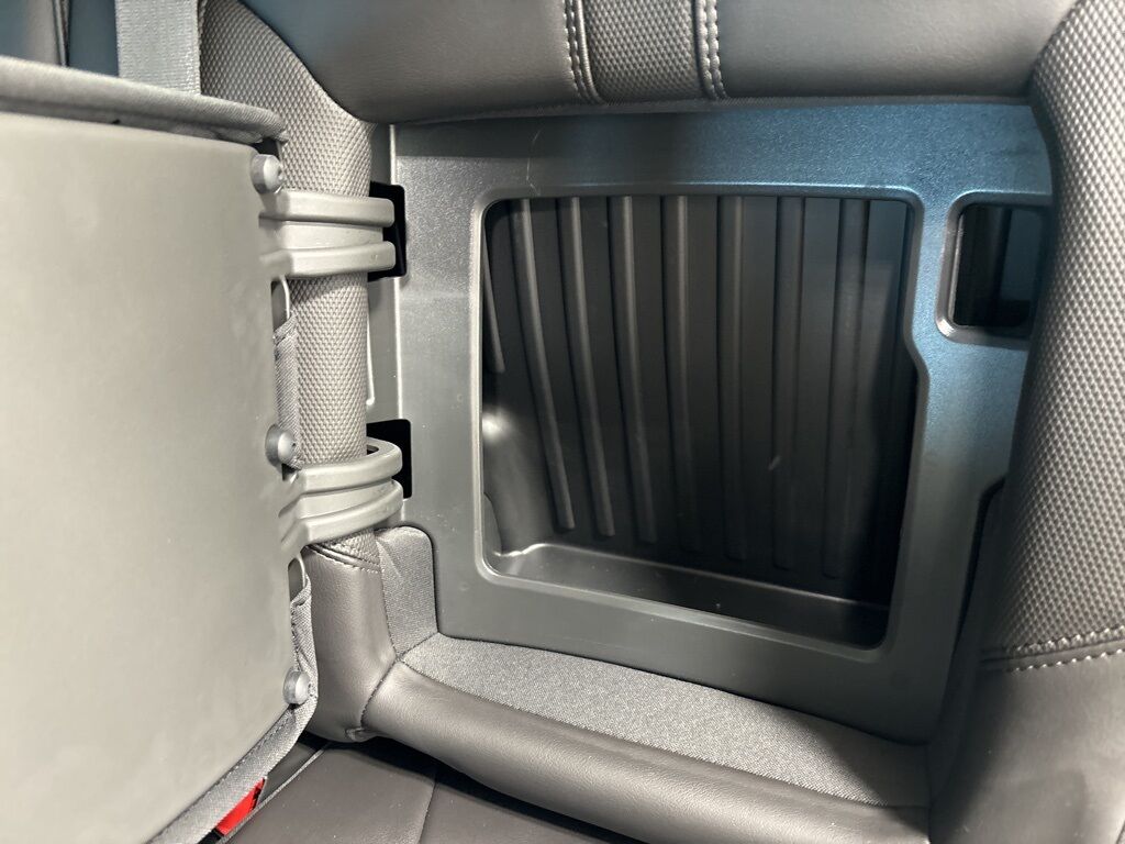 2022 Chevrolet Silverado 3500HD 4x4 Crew Cab High Country SRW Fond du Lac WI 2022 Chevrolet Silverado 3500HD 4x4 Crew Cab High Country SRW Fond du Lac WI